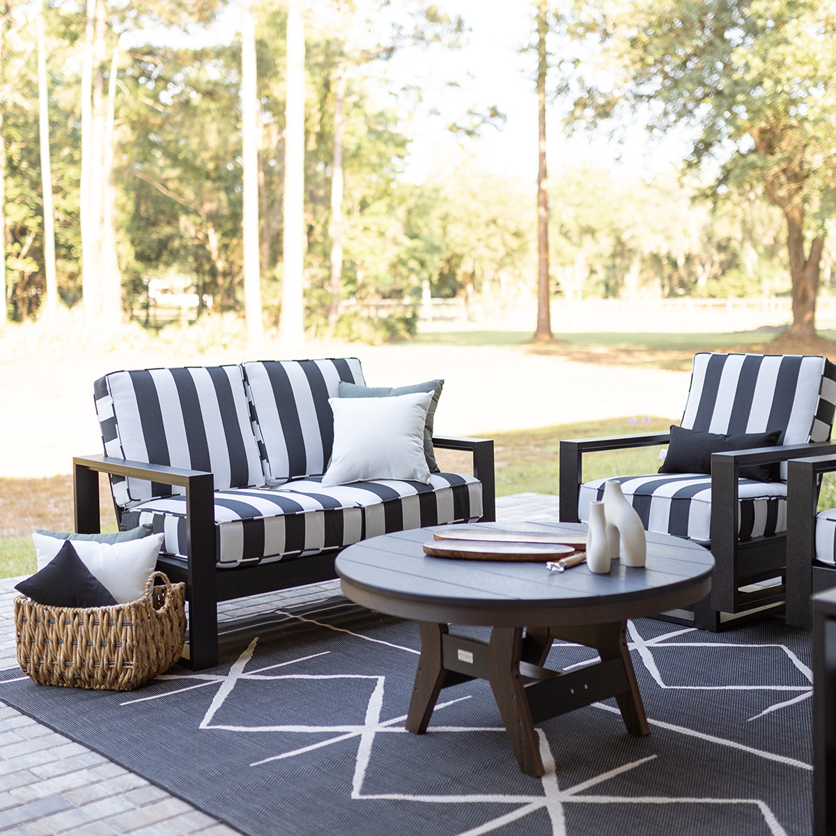 Nordic High Back Rocker - Image 4